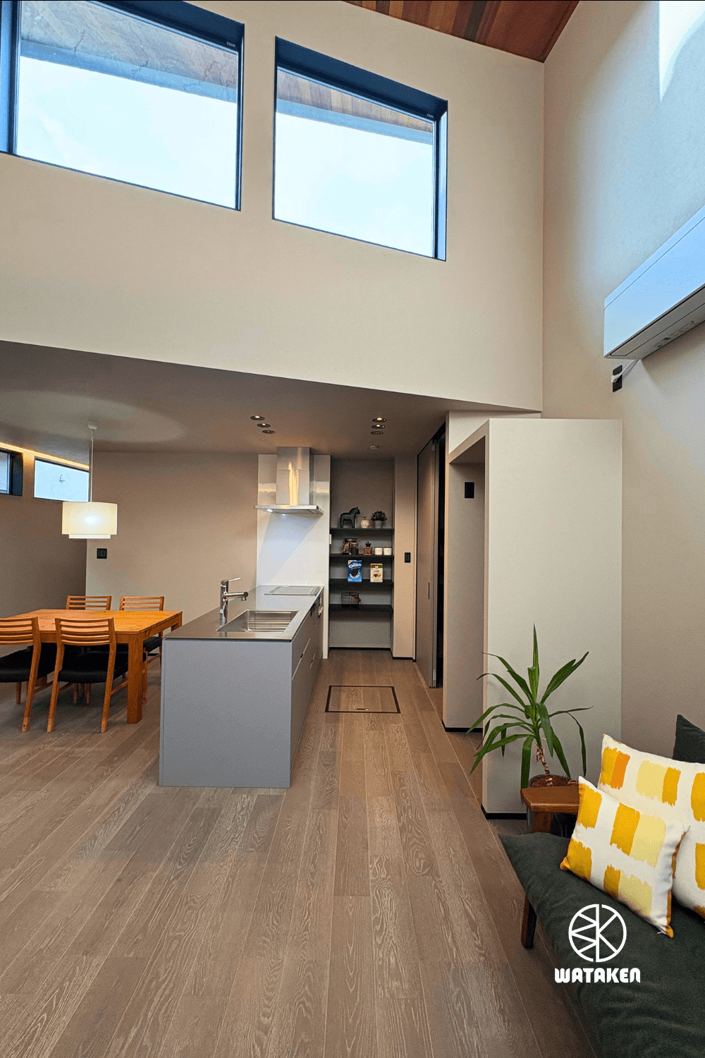 ダイニングキッチン_収納