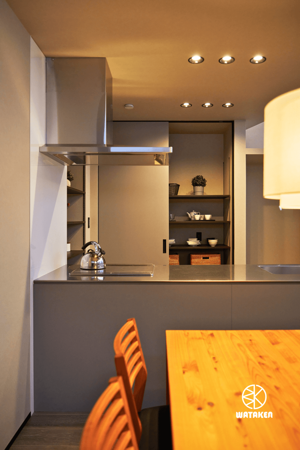 デザインカーサ_清住モデル_キッチン_収納