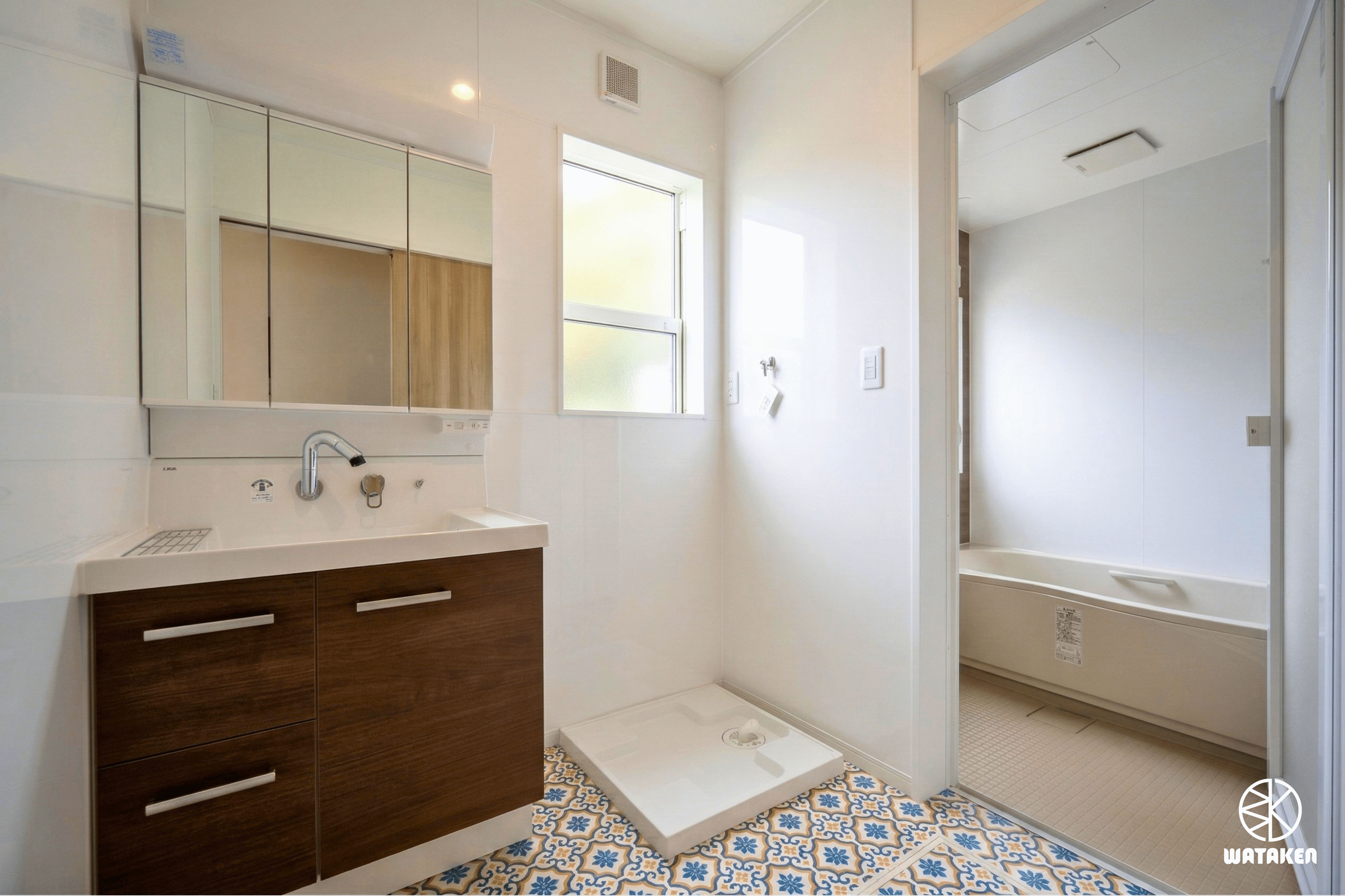 脱衣所とユニットバス